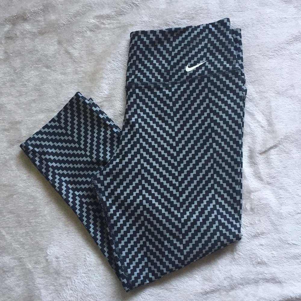 Nike Dri-Fit Workout Capri